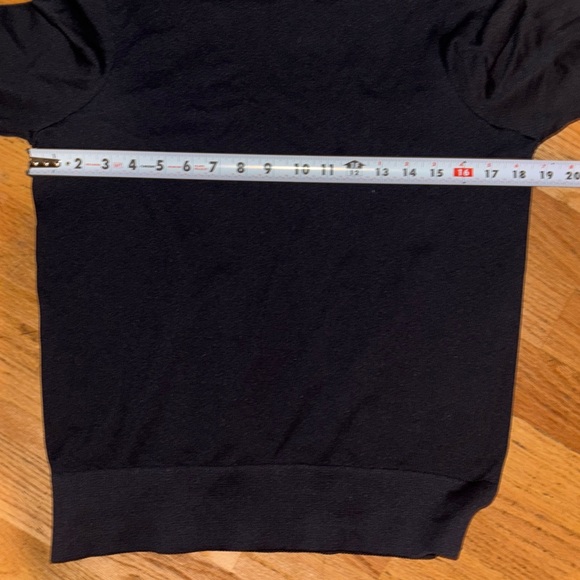 Zella black crewneck - Picture 7 of 12